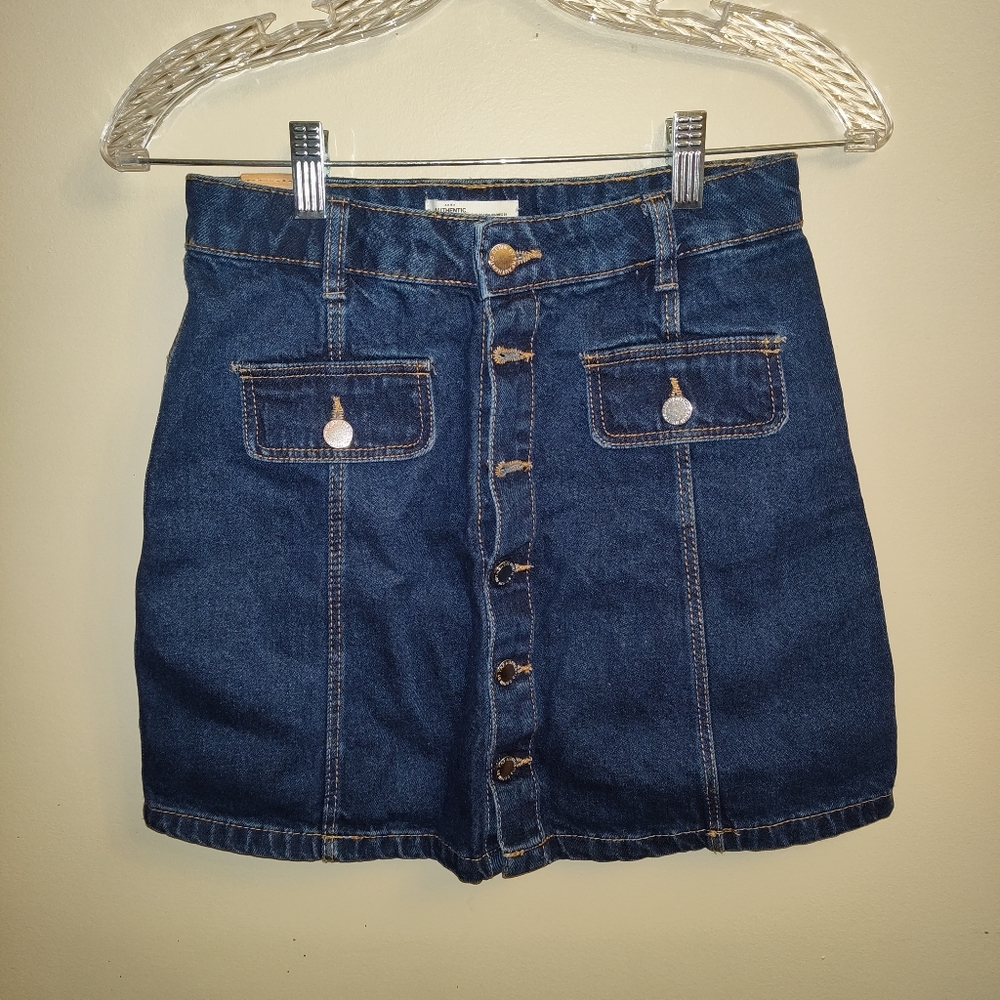 Zara XS denim mini skirt